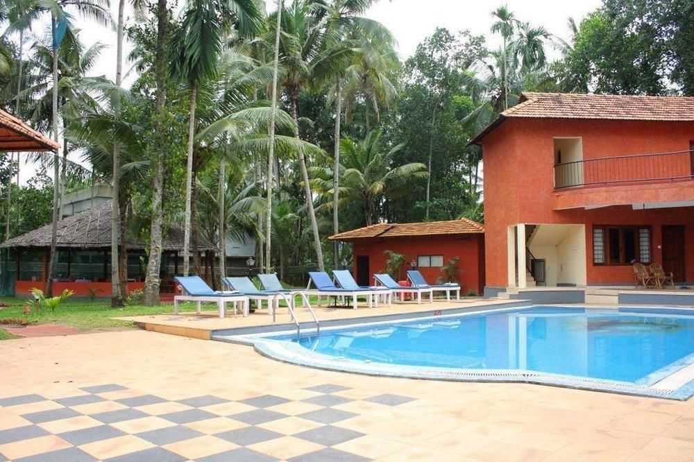Resort Deshadan Cliff & Resort,varkala 3*