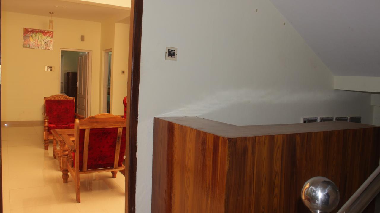 Hotel Athira Gardens *