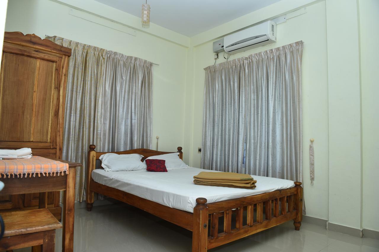 Hotel Athira Gardens *