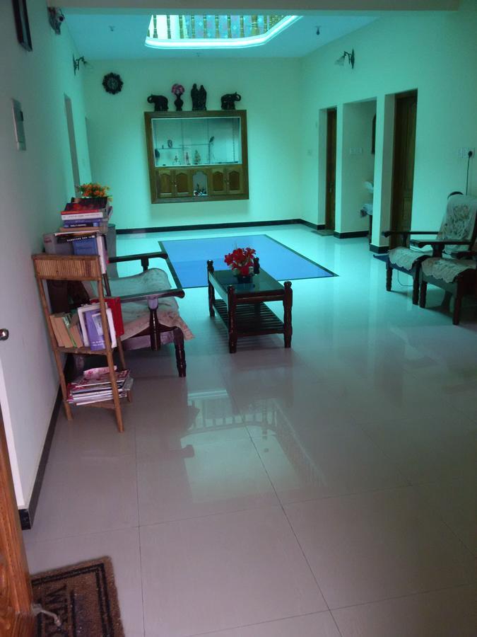 Mother Palace Beach Resort *