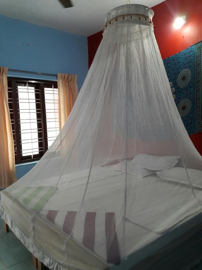 Jairam Cafe And Guest house