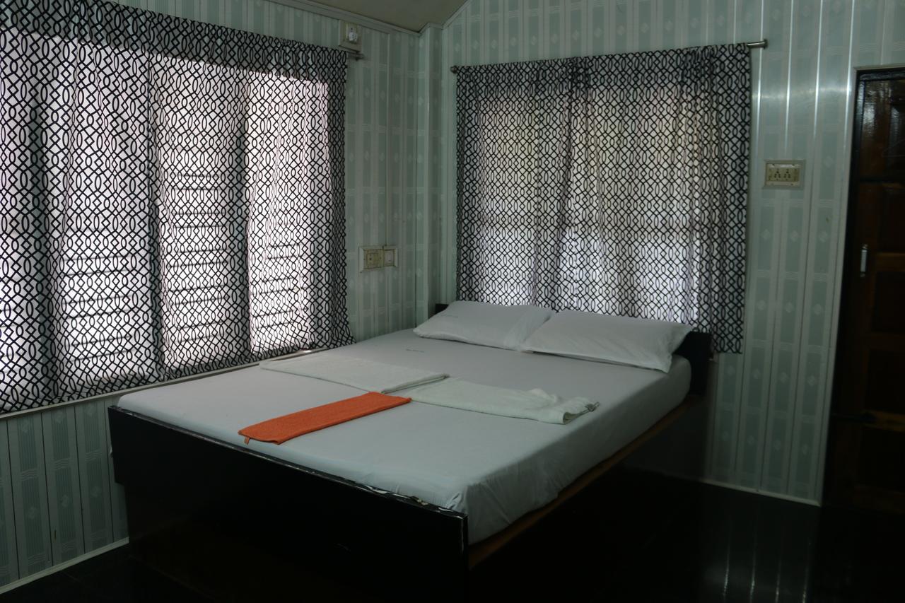 Inn Mummy Bamboo House *