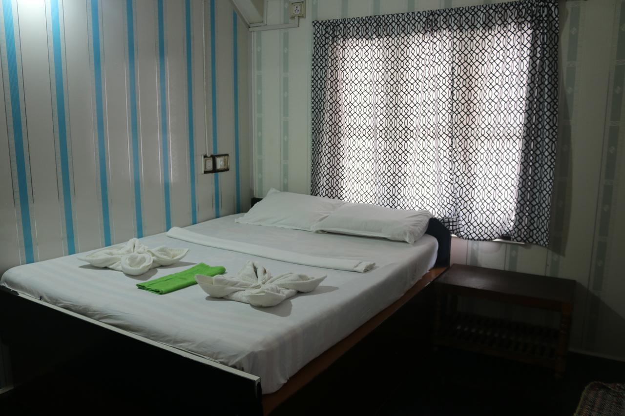Inn Mummy Bamboo House Varkala