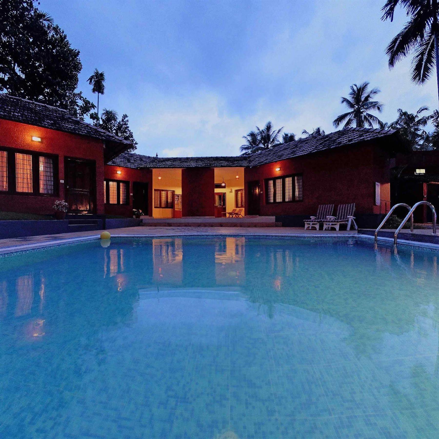 Resort Deshadan Cliff & Resort,varkala 3*