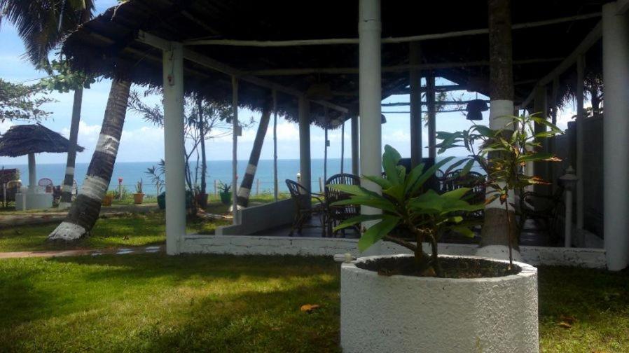 Hotel Adam's Paradise Varkala