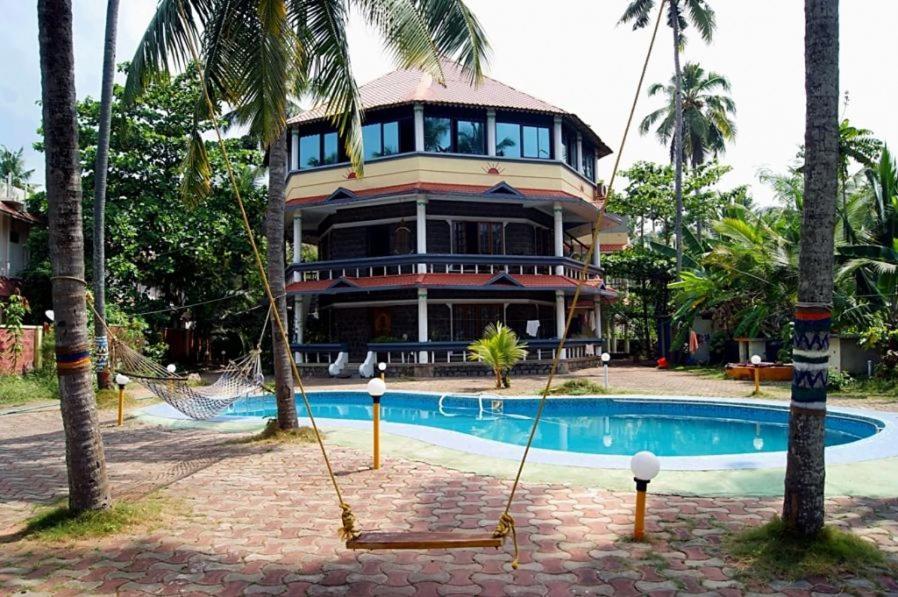 Hotel Adam's Paradise 3*
