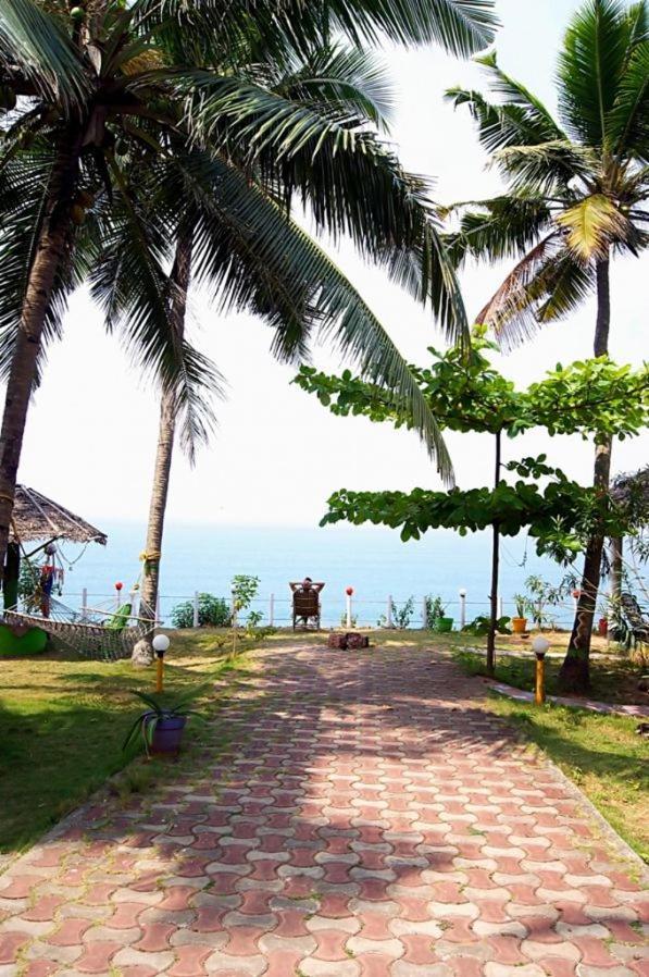 Adam's Paradise 3* Varkala
