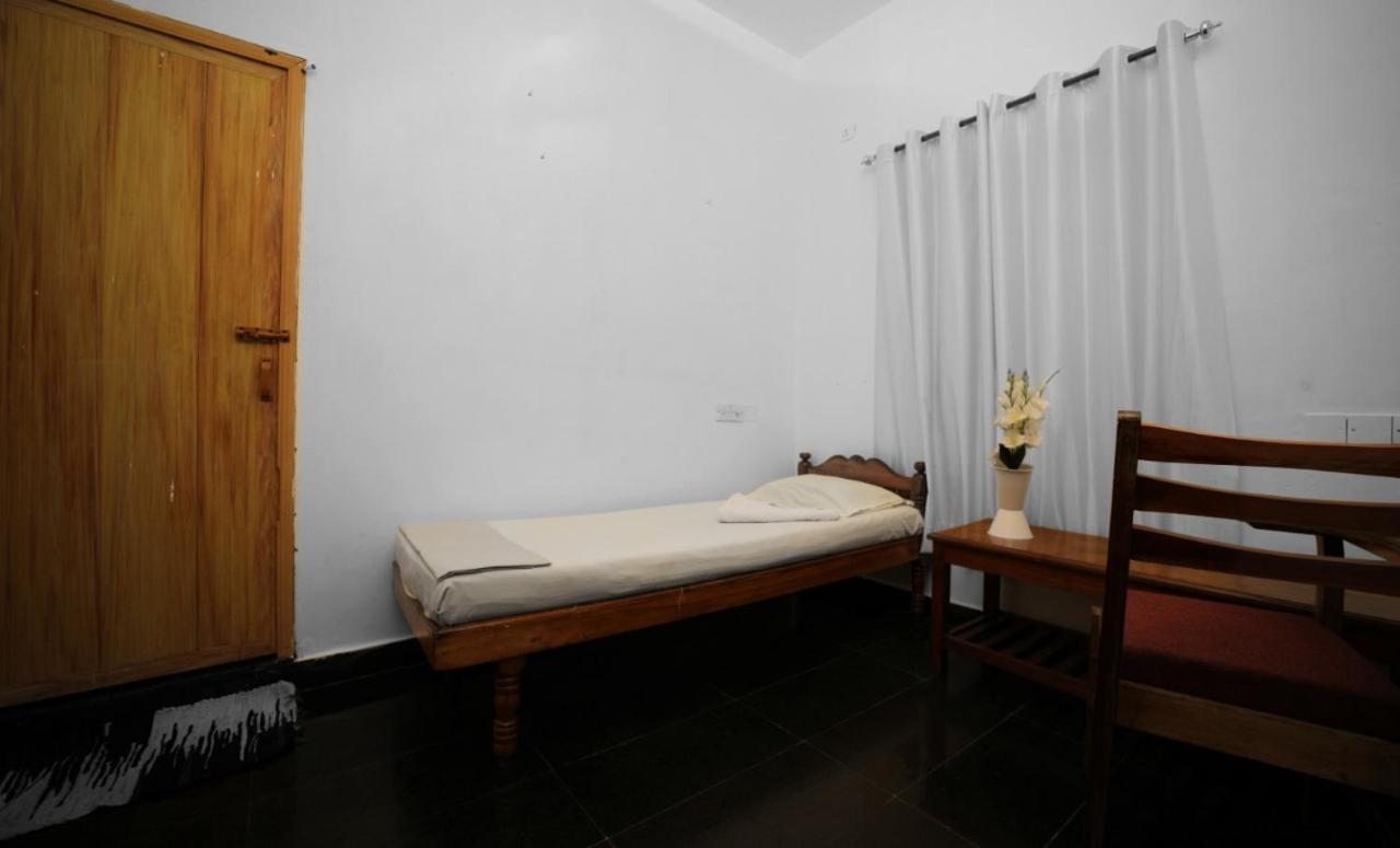 Hotel Adam's Paradise 3*