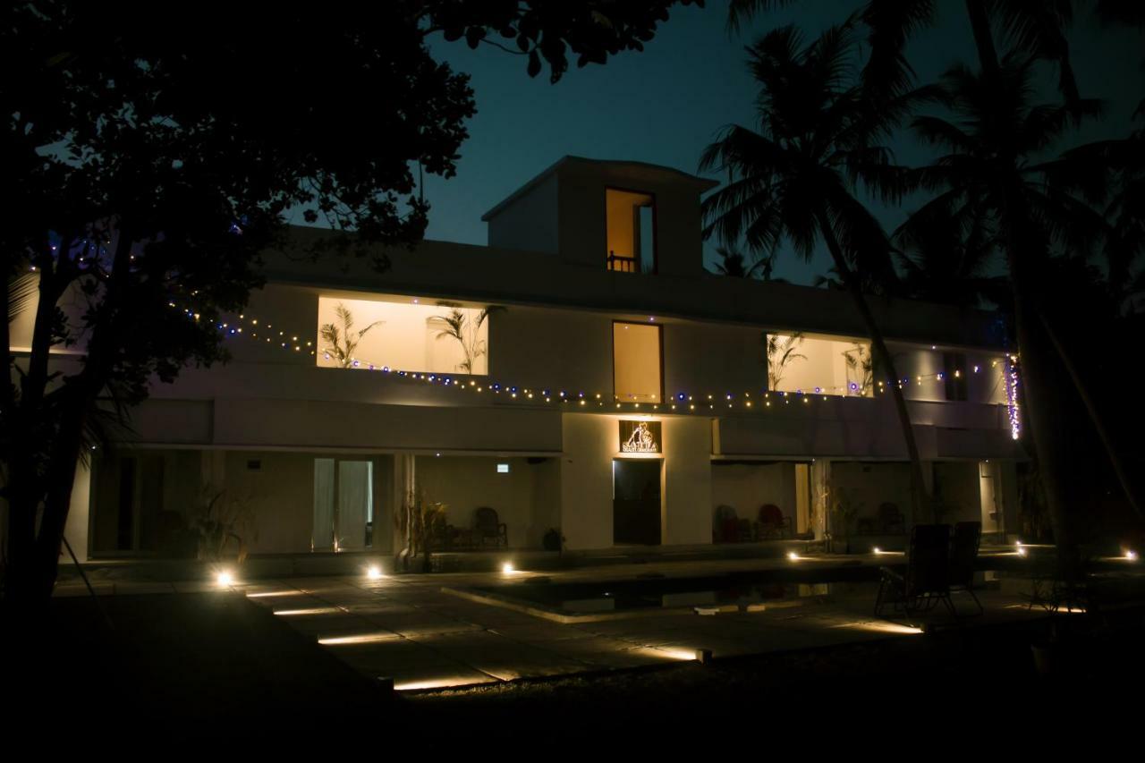 Satta Deluxe Hotel 3*
