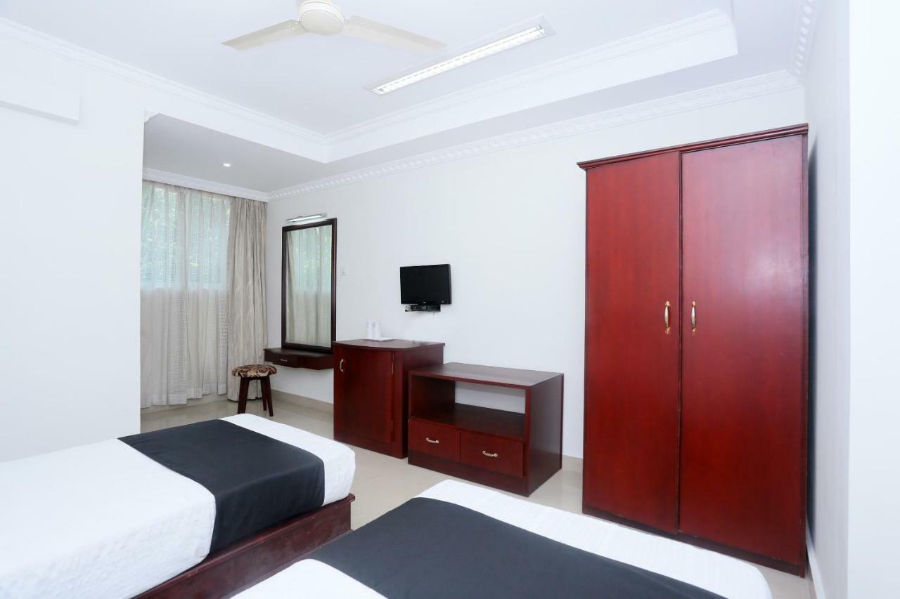 Capital O 37346 Asliyya Grande Hotel 3*