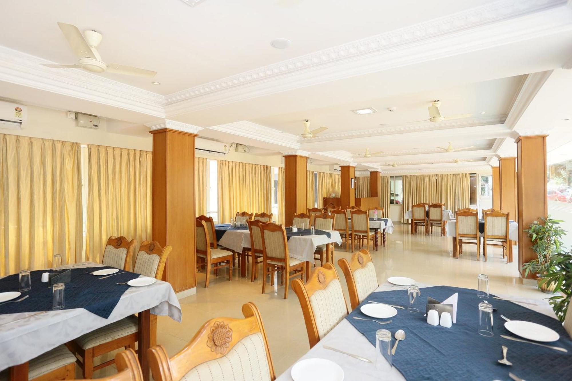 Hotel Capital O 37346 Asliyya Grande Varkala
