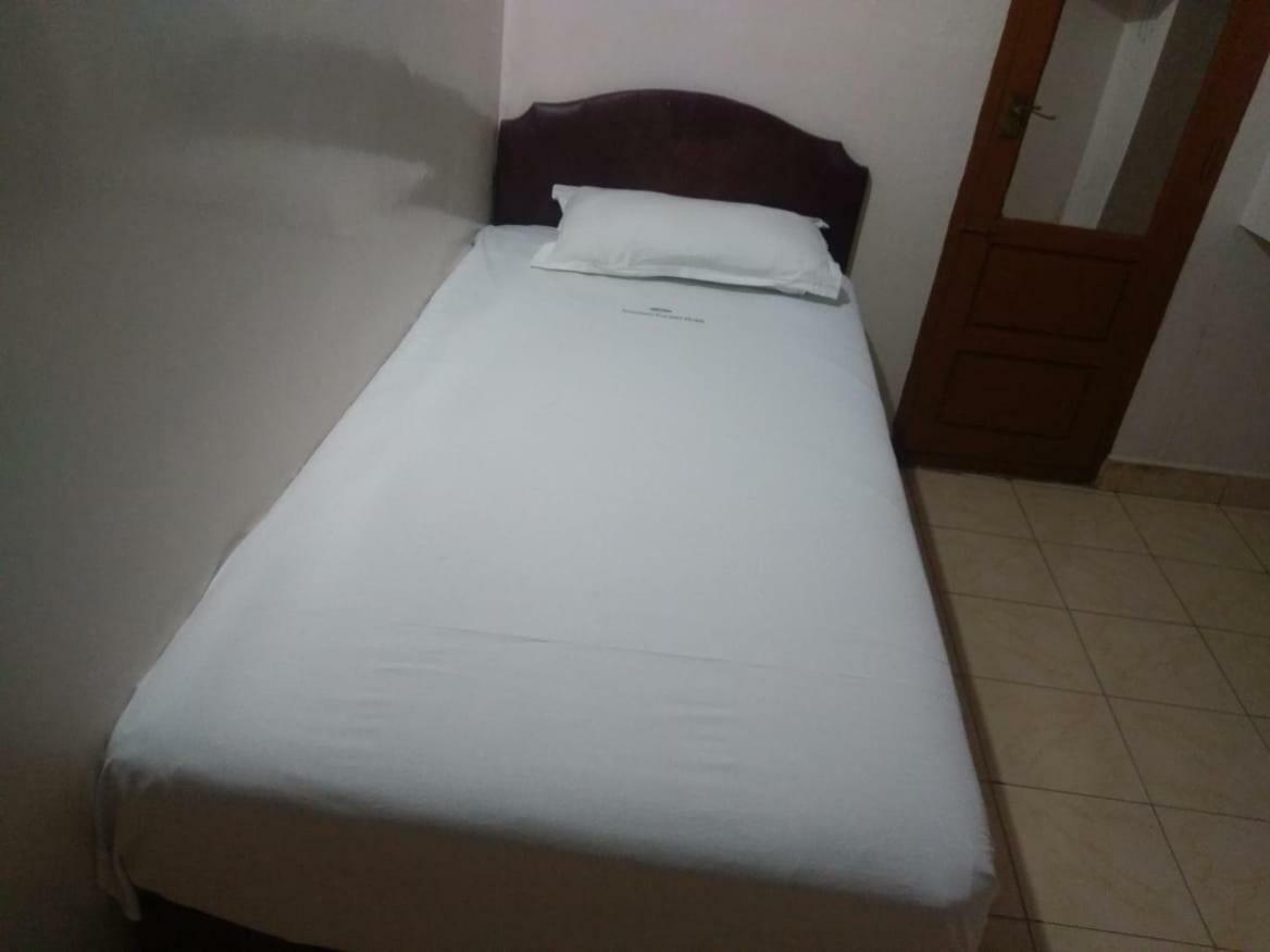 Anandan Tourist Hotel
