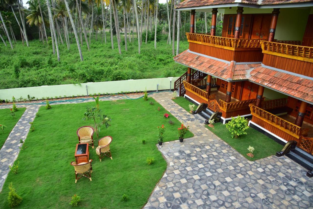 Royal Kazbay Resort Varkala