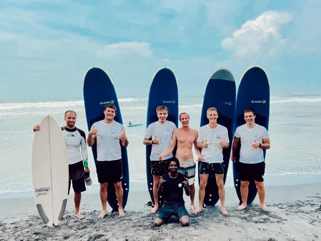 Goofy Foot Surf Shack *
