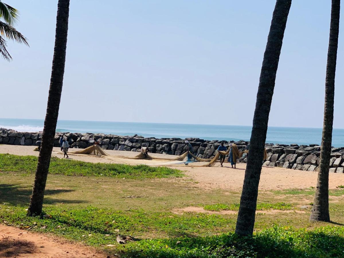Kerala Hotel *
