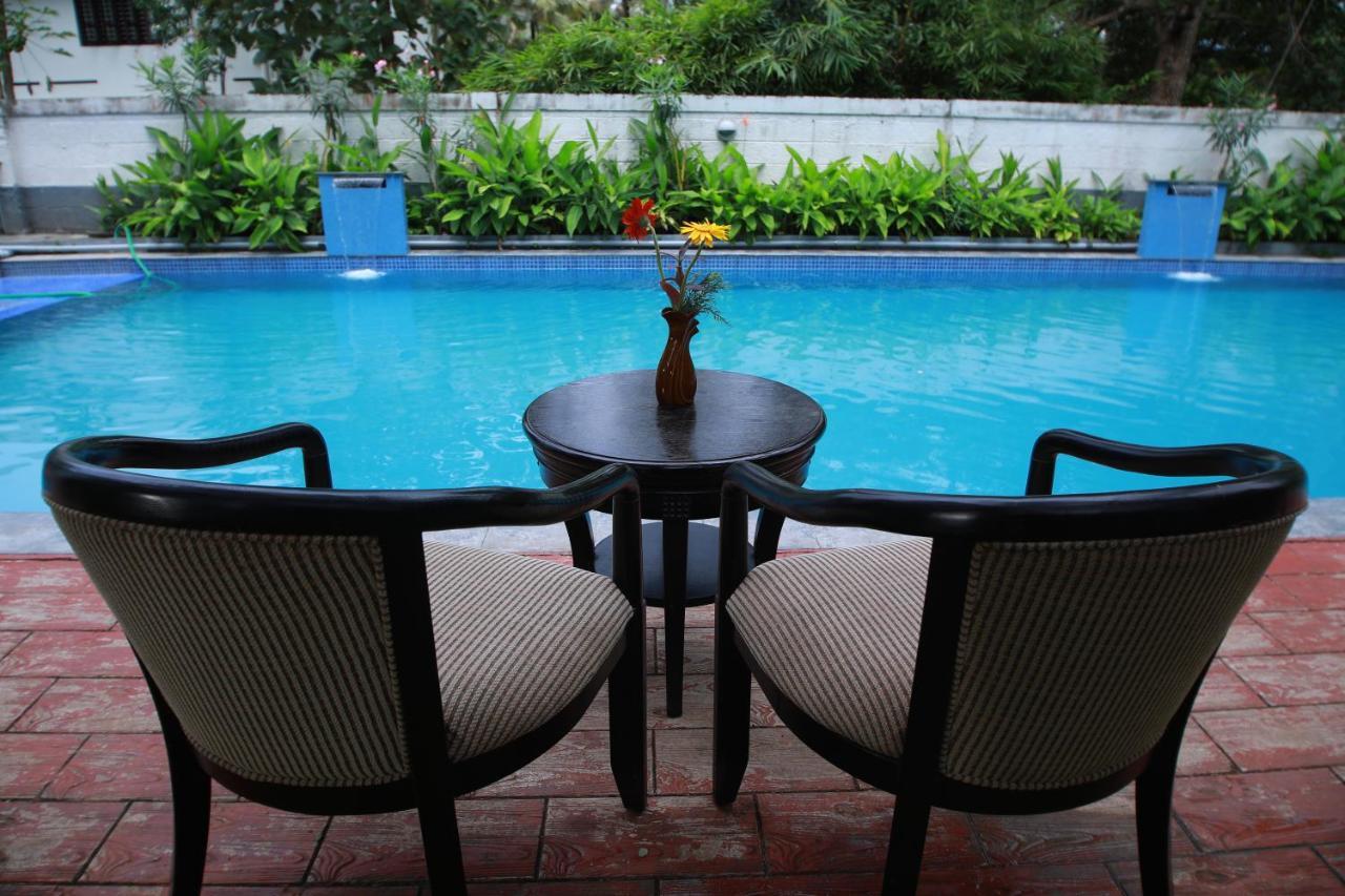 Rachana's Black Resort Varkala