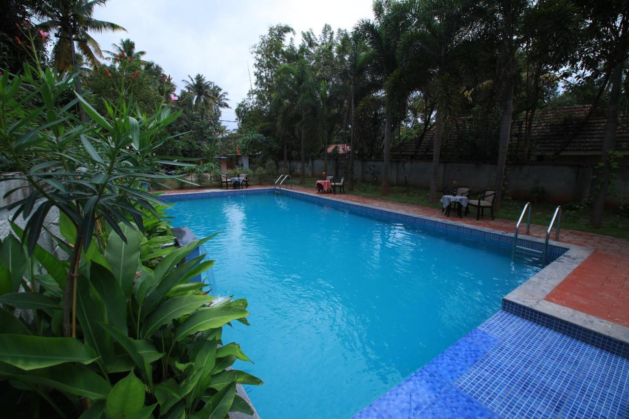 Resort Rachana's Black Varkala