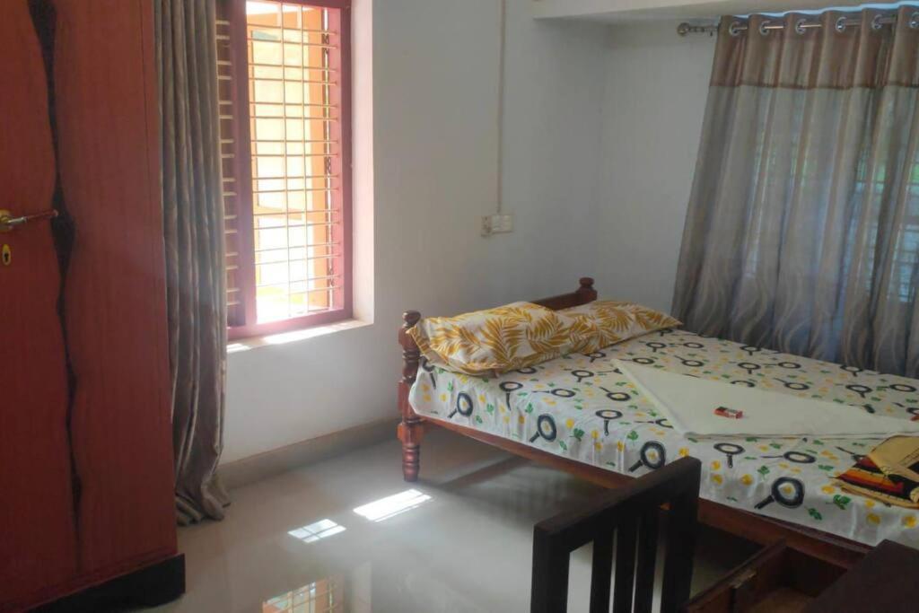 Aroma Ac Varkala