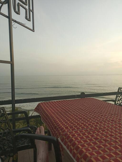 Aroma Ac Villa Varkala