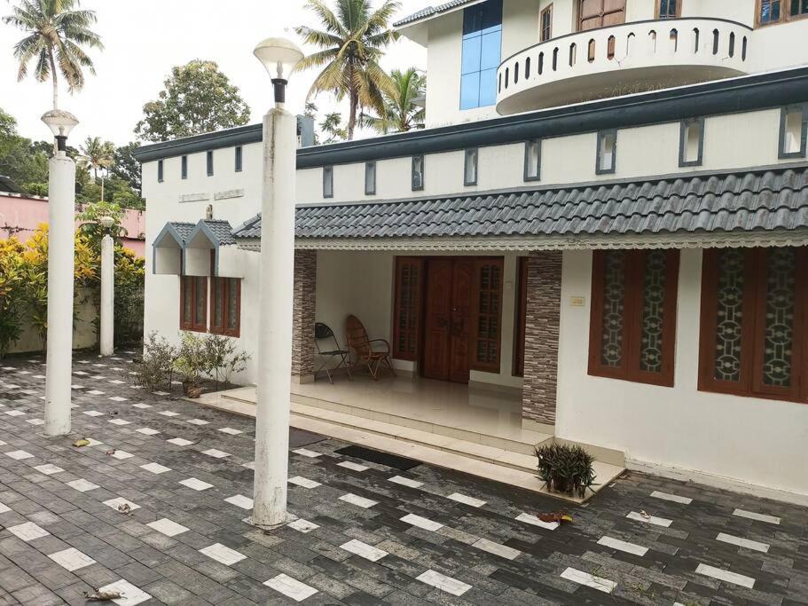 Aroma Ac Villa