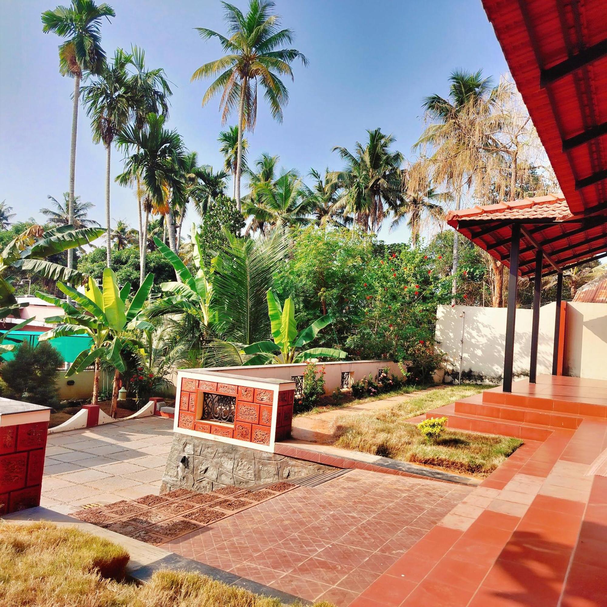 Homestay The Ixora - A Boutique