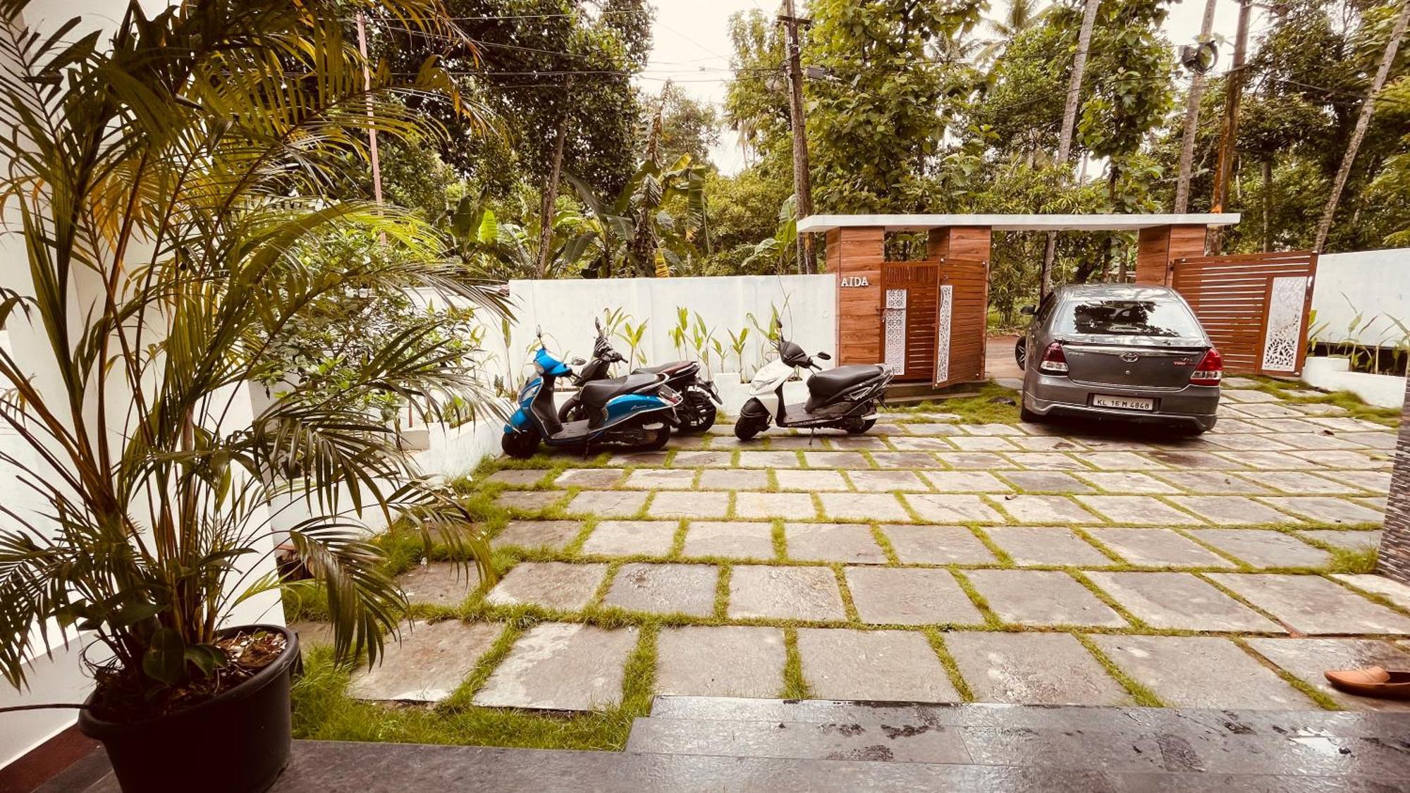 Adam Homestay