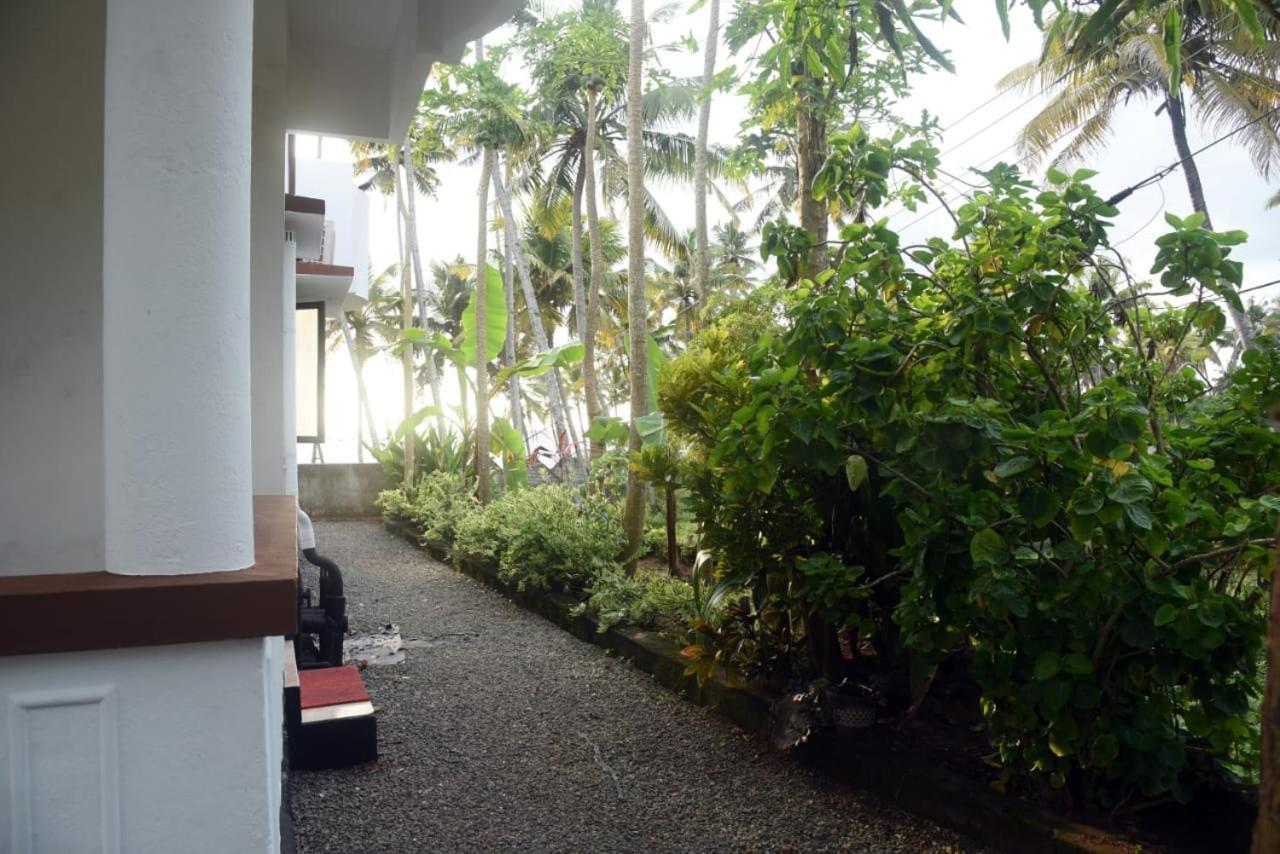Homestay Crystal Palace Odayam Varkala
