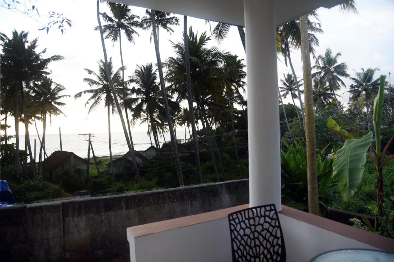 Crystal Palace Odayam Homestay