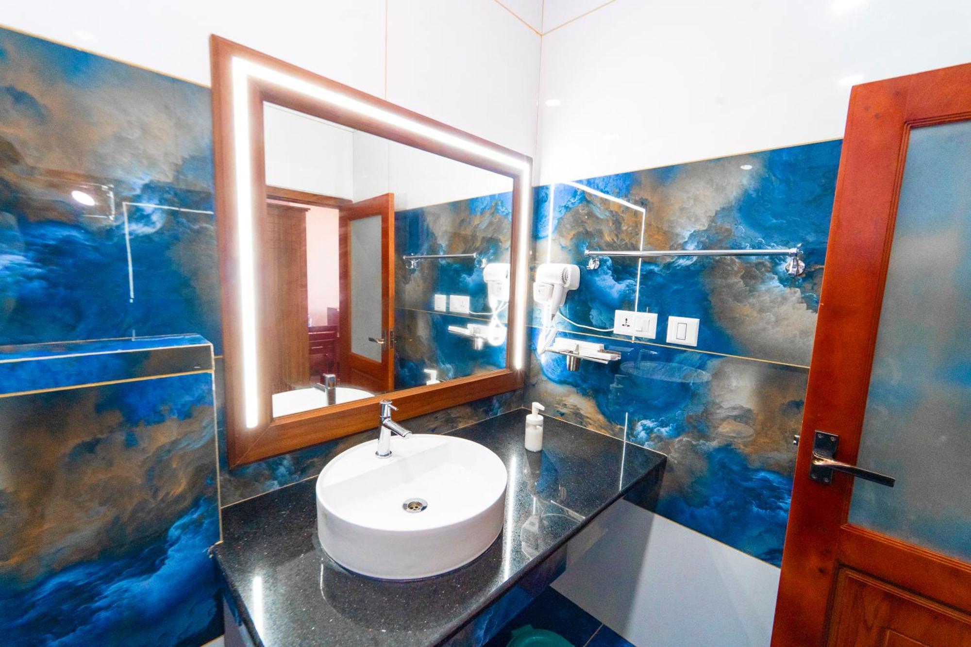 Resort Skylar Seaview & Ayurveda