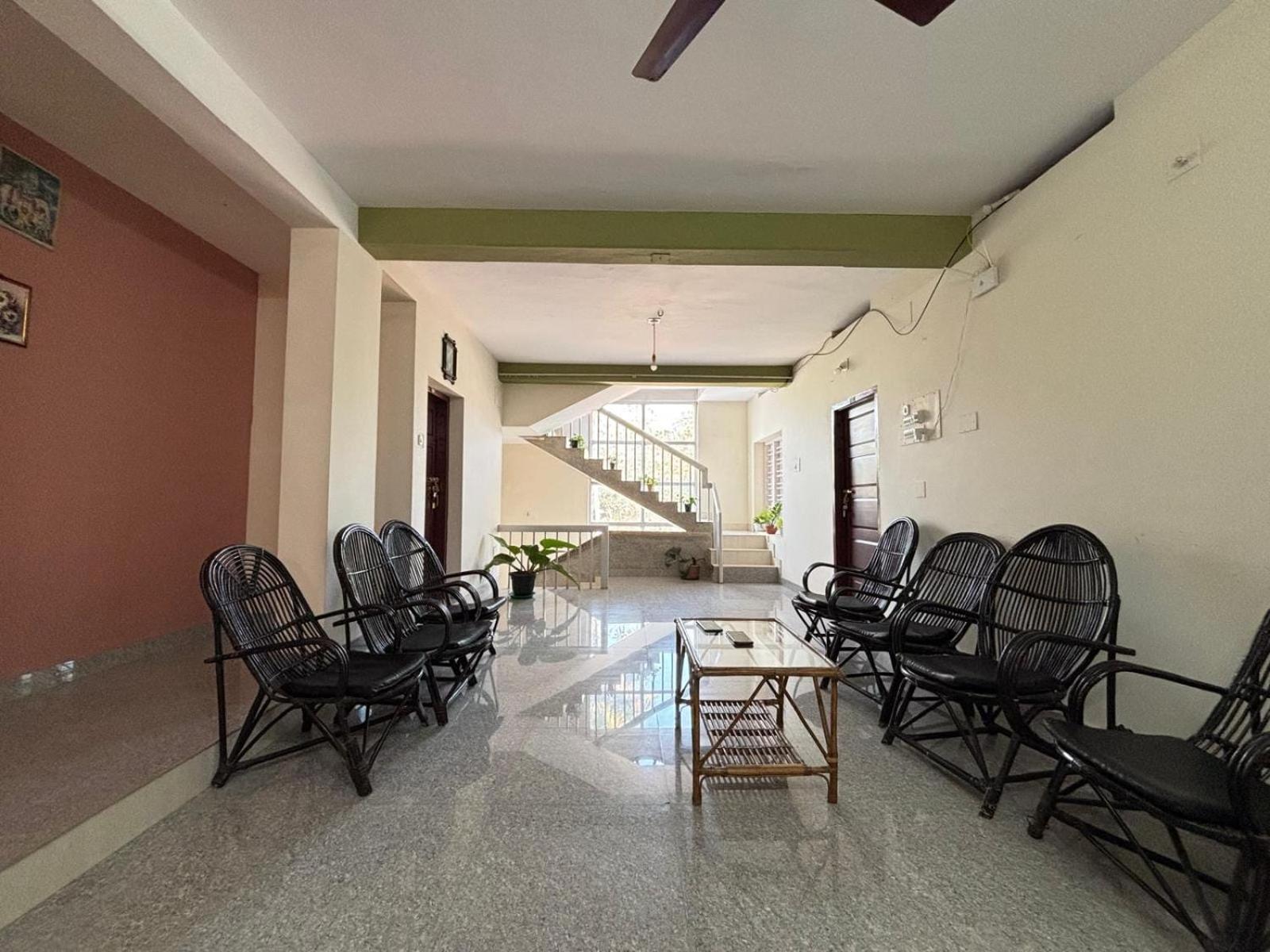 Hotel Akshay