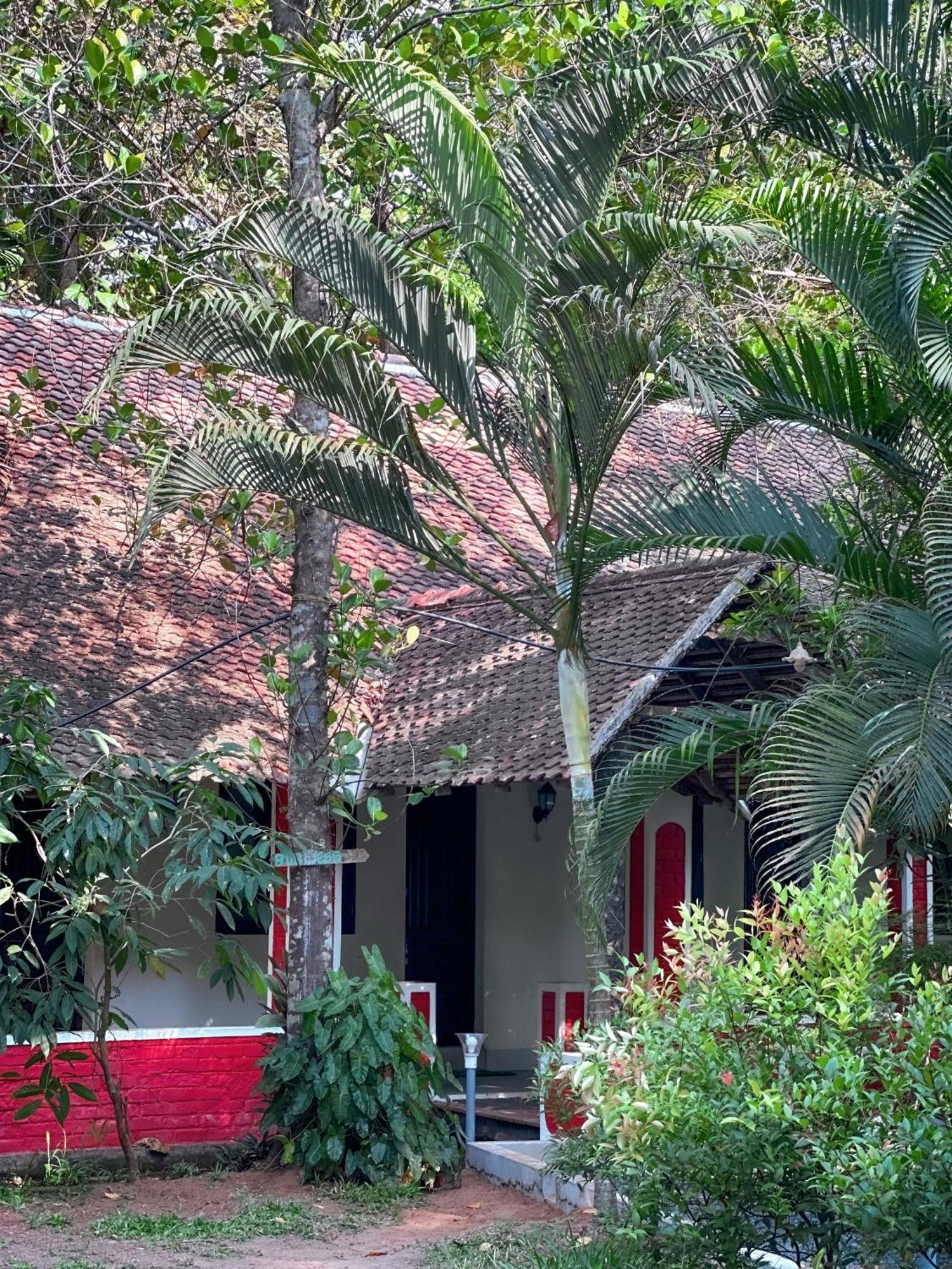 Greenbay * Varkala