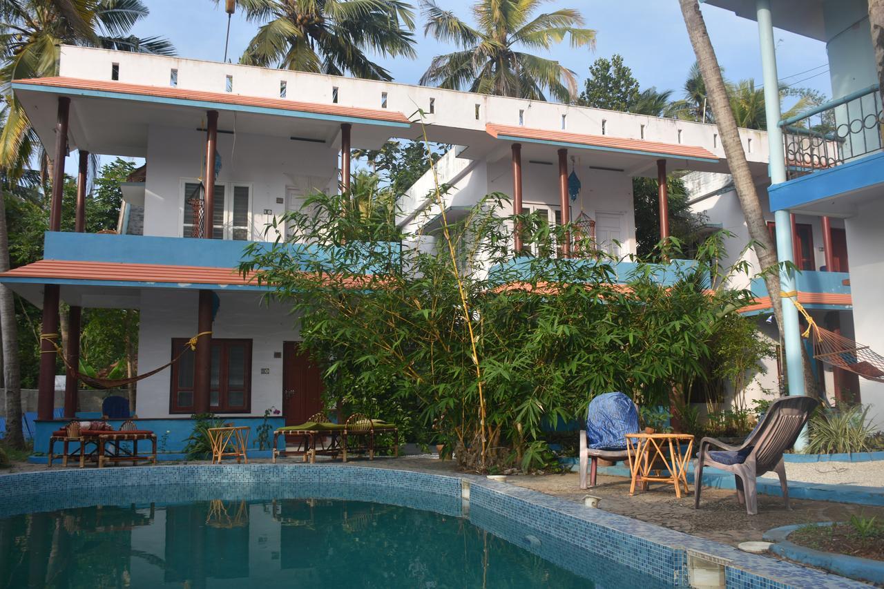 New Skyline Tourist Paradise Resort Varkala
