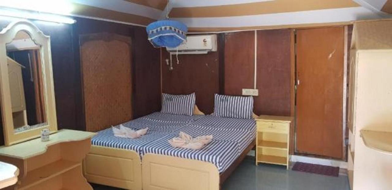 Kerala Bamboo House 2*