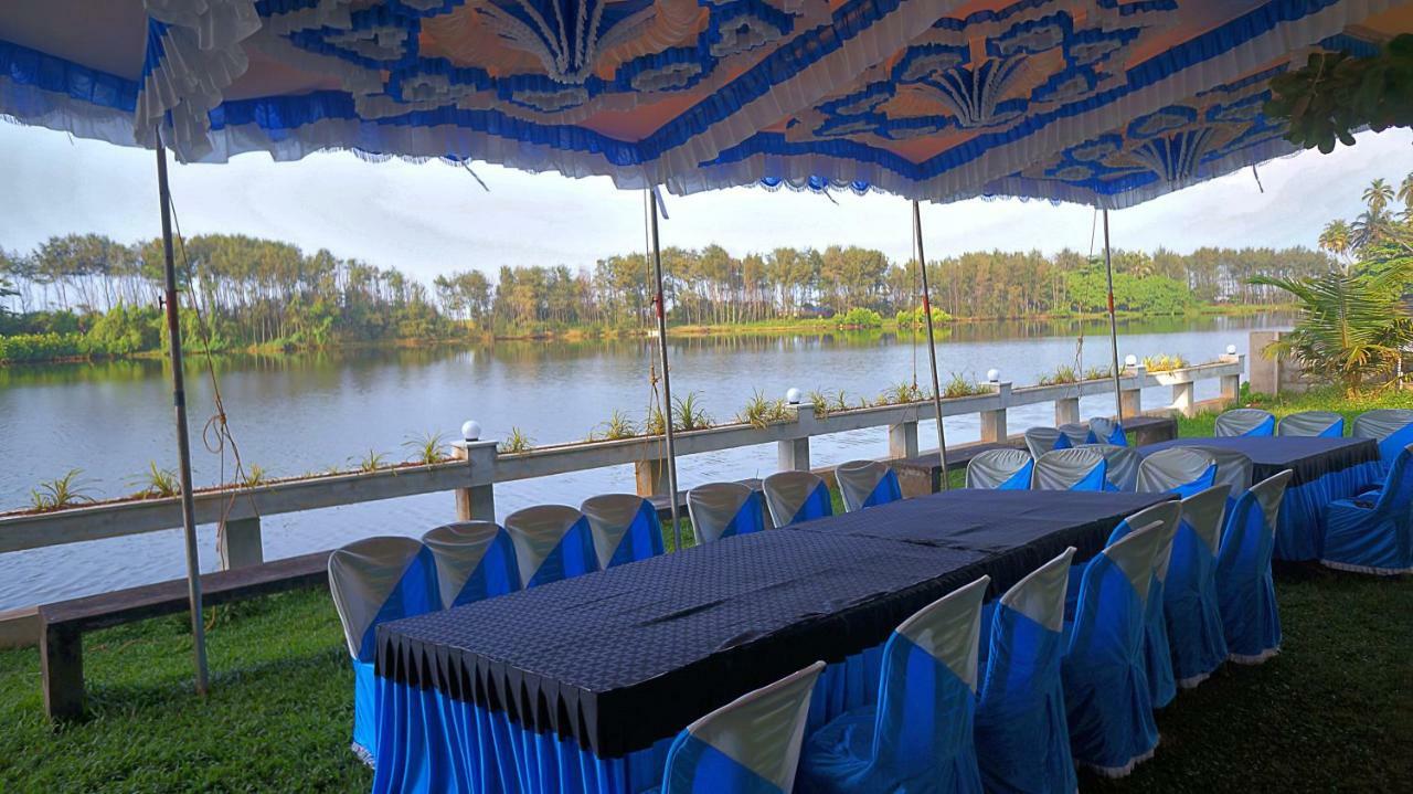 Serene Lake Resort *