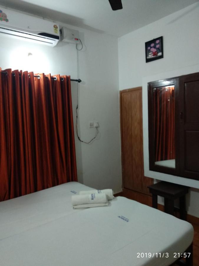 Rainbow Cliff Homestay Hotel *