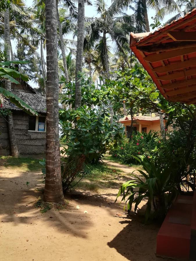Resort Sukriti Varkala