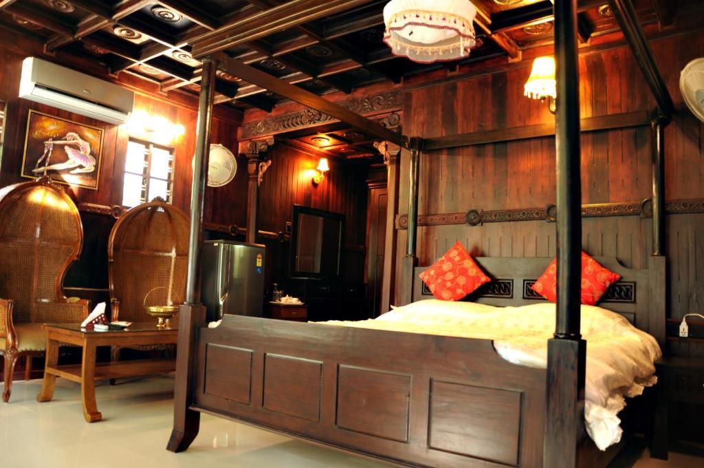 Resort Akhil Varkala