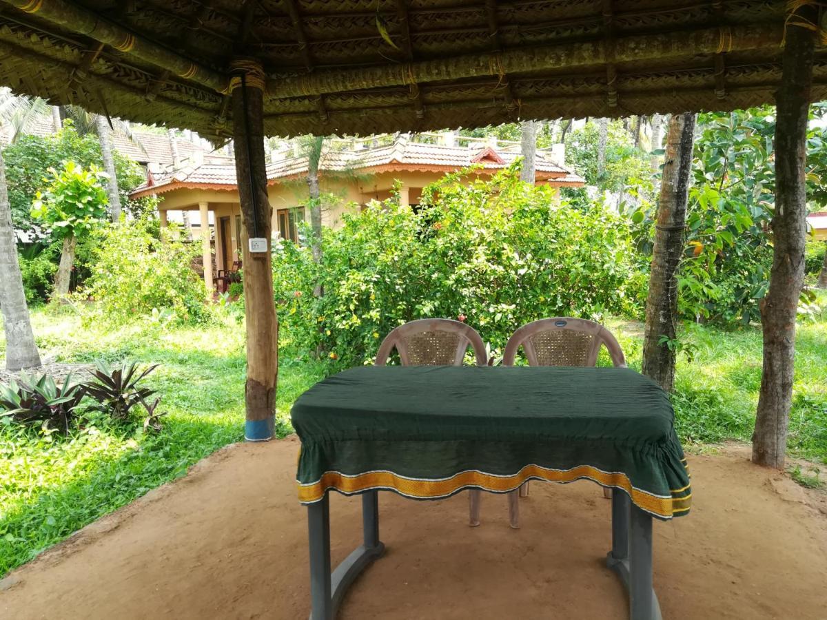 Sukriti * Varkala