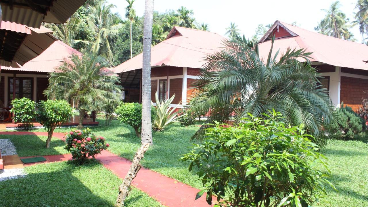 Hill View Ayurvedic Beach Resort *