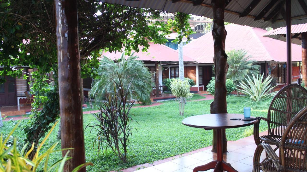 Resort Hill View Ayurvedic Beach Varkala