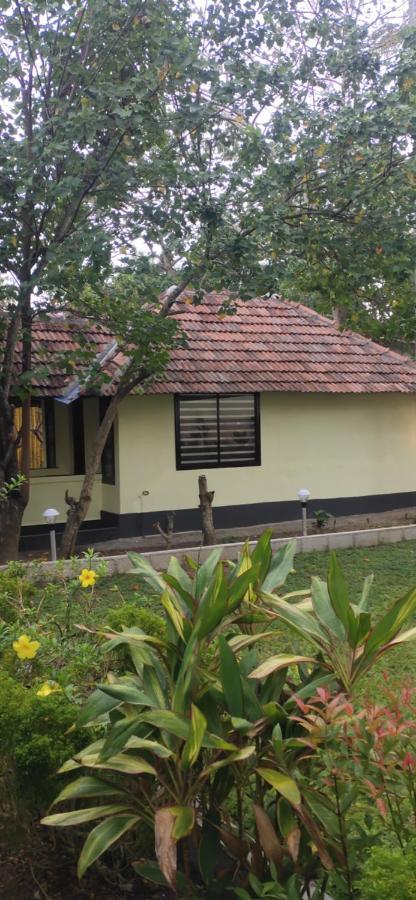 Villa Savithri