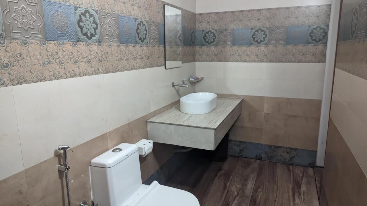 Nebo Hotel Varkala