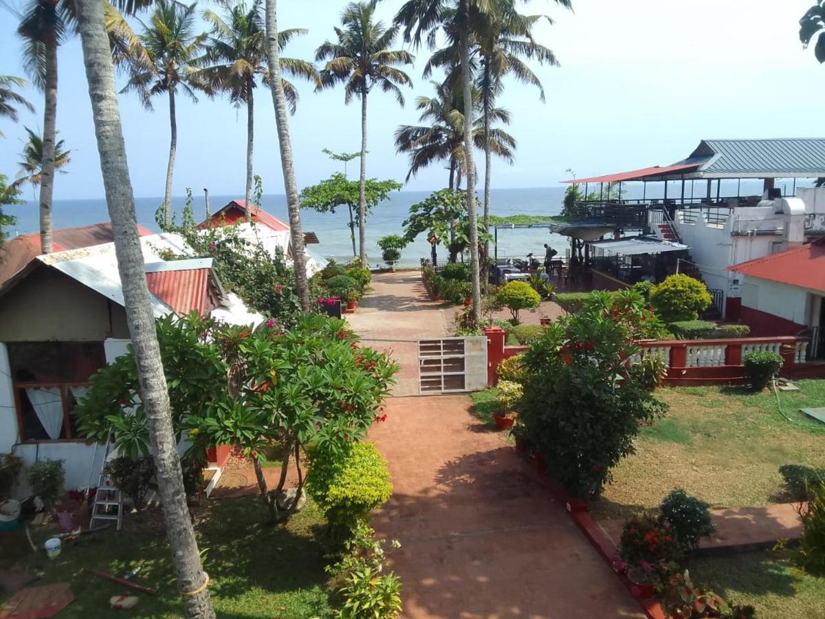 Hill View Ayurvedic Beach Resort Varkala