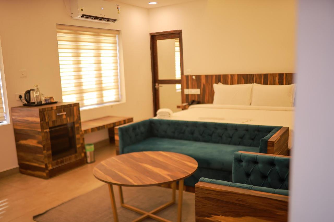 Hotel Sasha By Elixir Cliff 4*