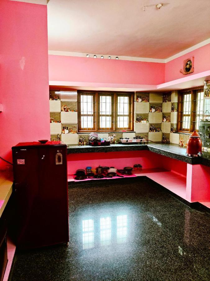 Jambavan Arts Sanctuary Apartment *