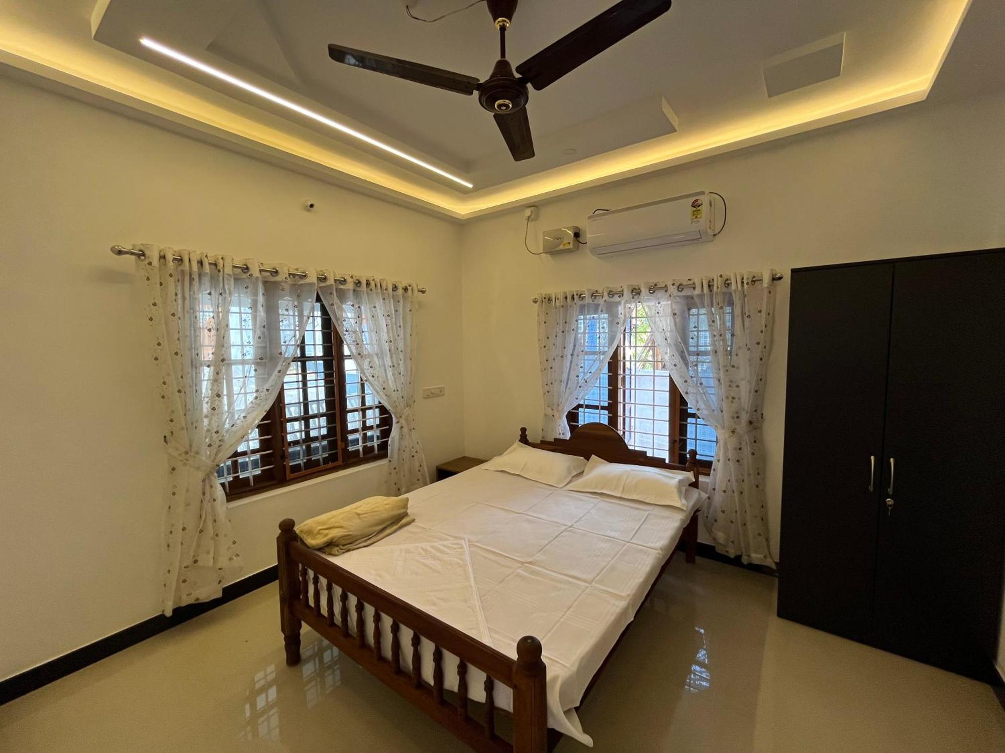 Kadal Veedu * Varkala