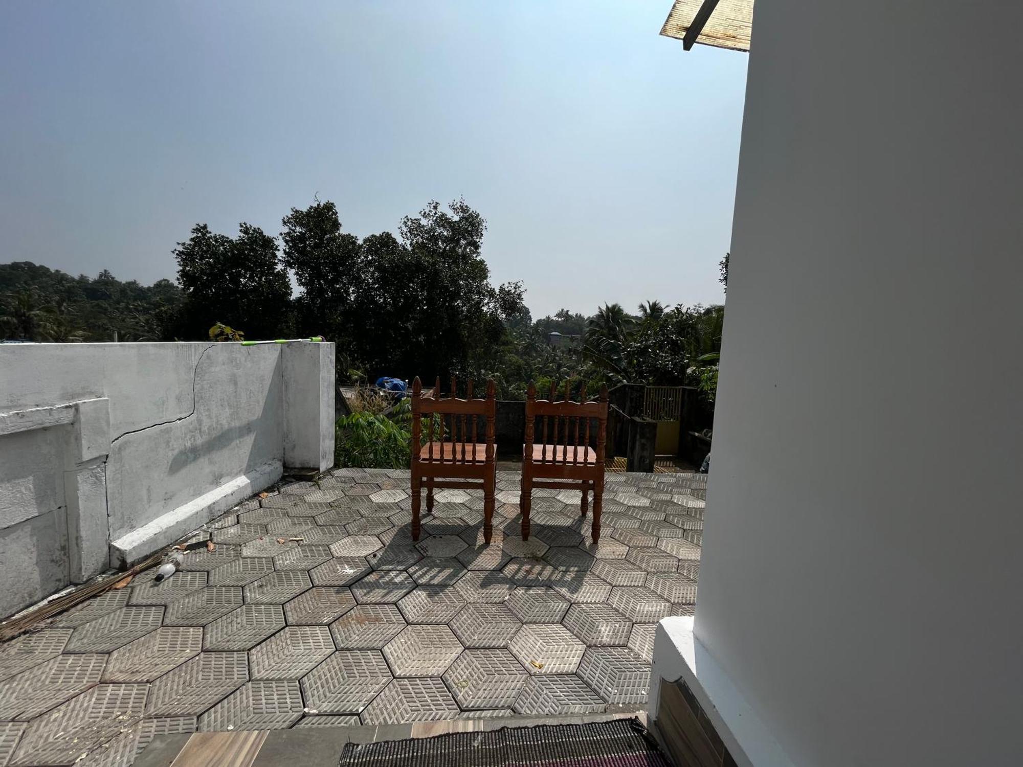 Kadal Veedu Villa Varkala