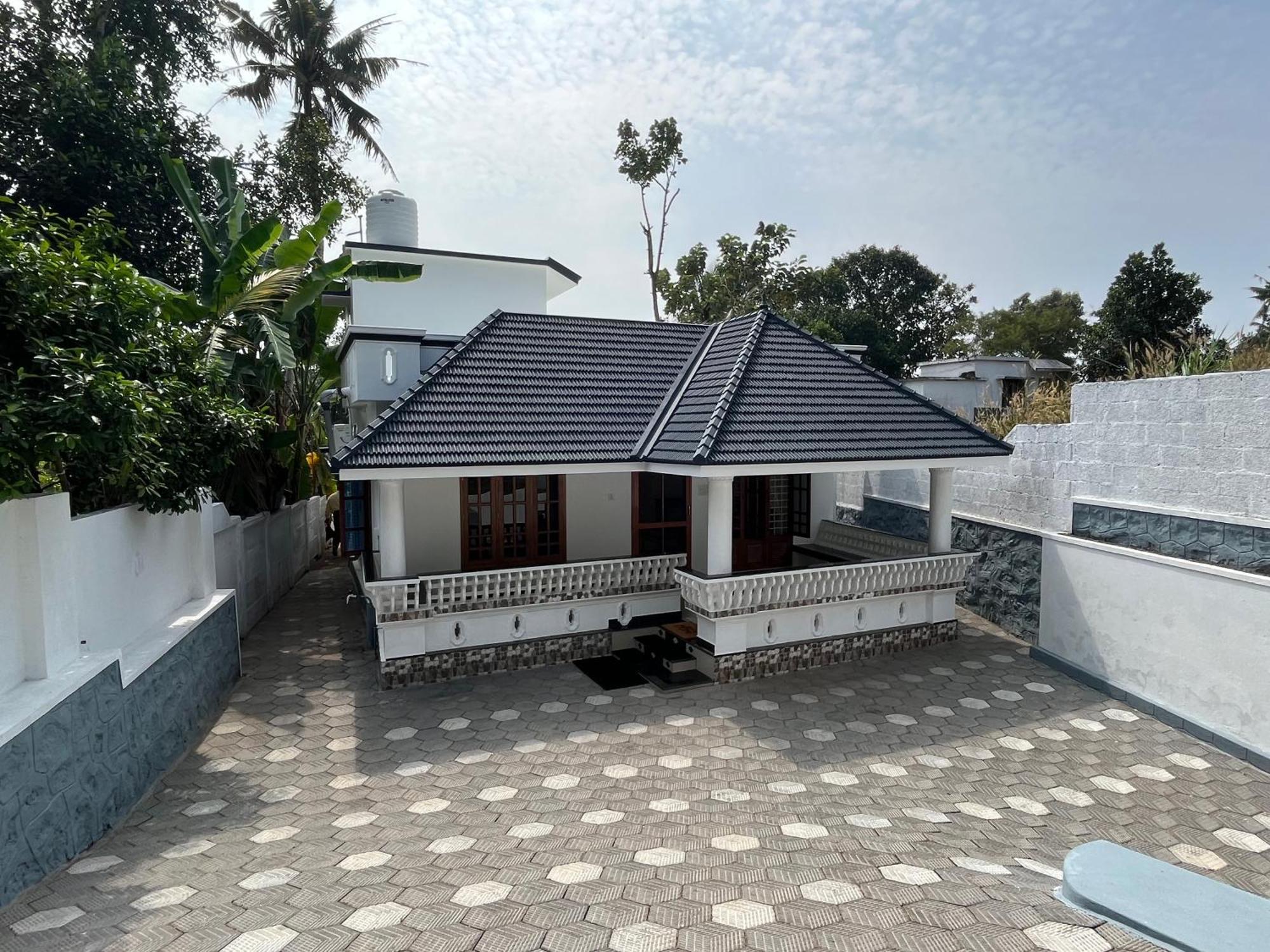 Kadal Veedu Varkala