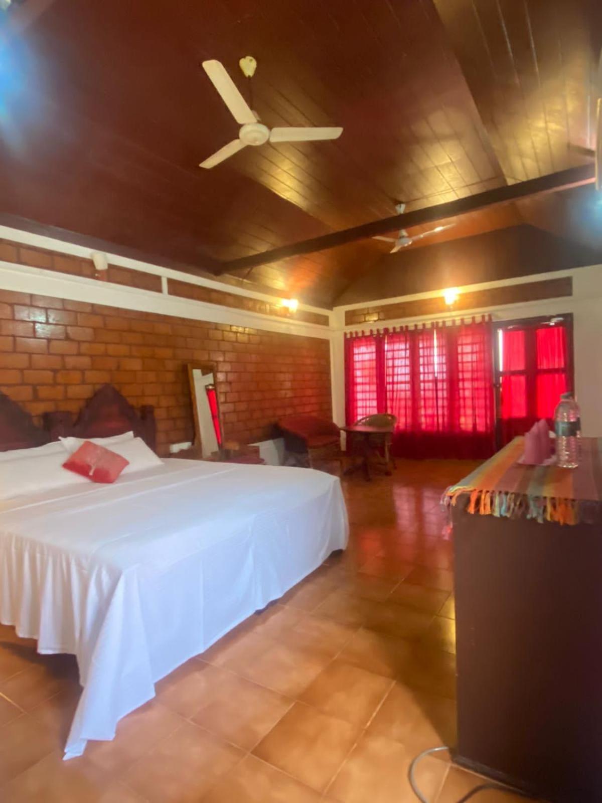 Hill View Ayurvedic Beach
