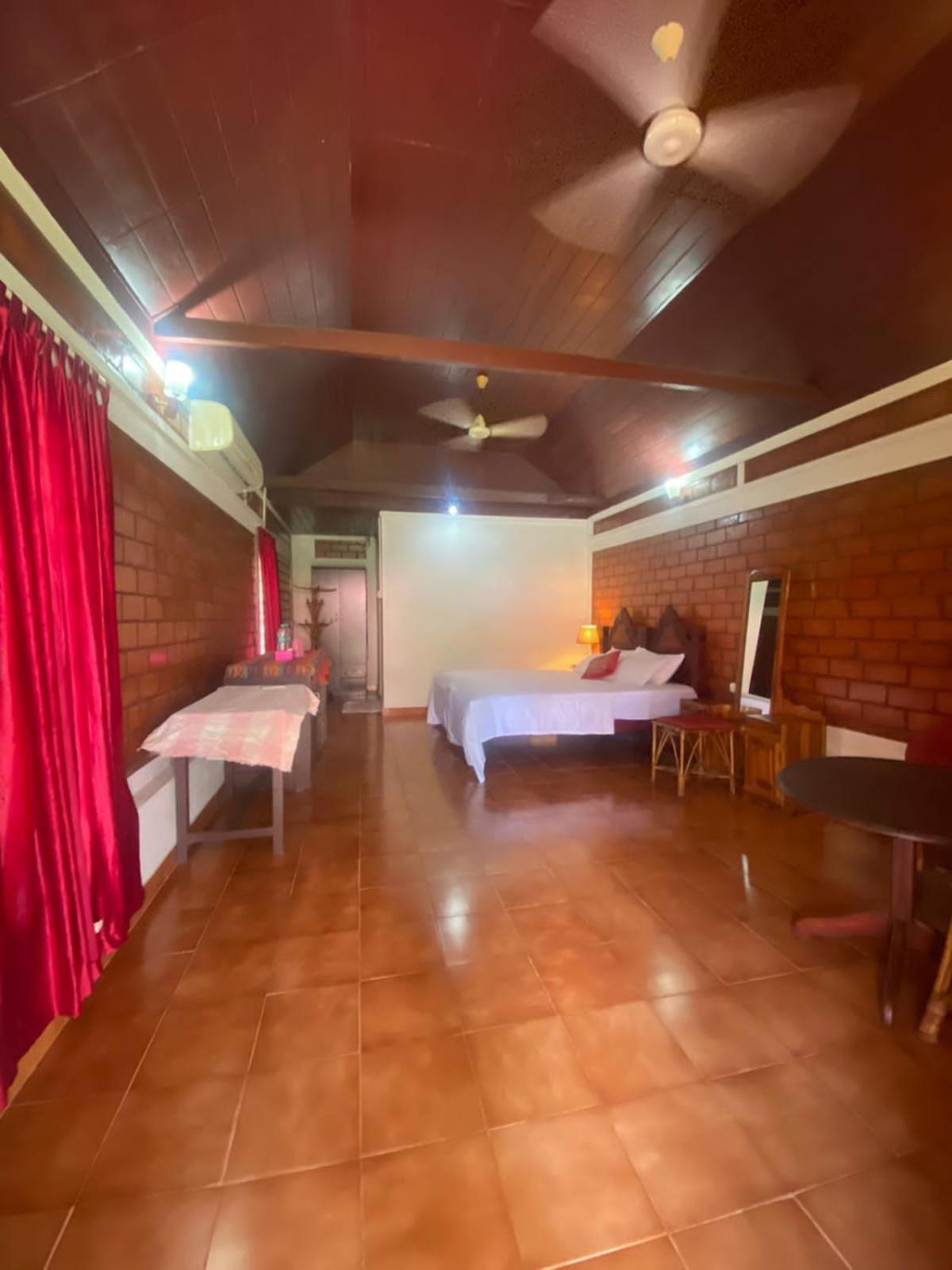Hill View Ayurvedic Beach Resort *